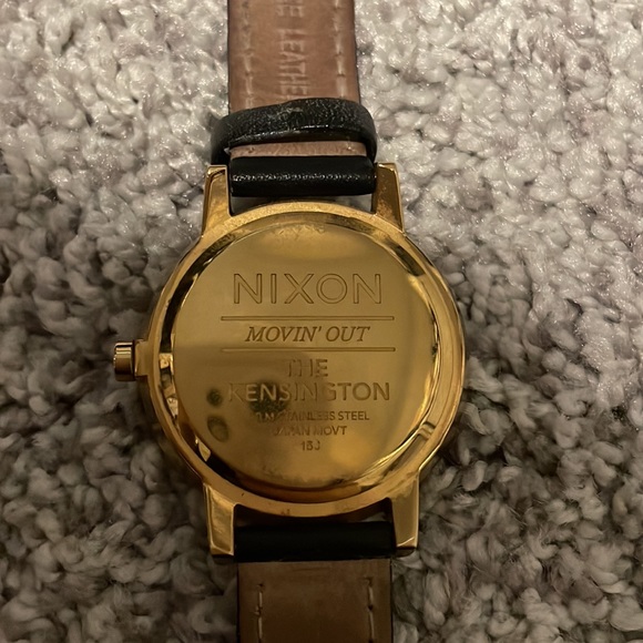 Women’s Nixon watch - Picture 4 of 5